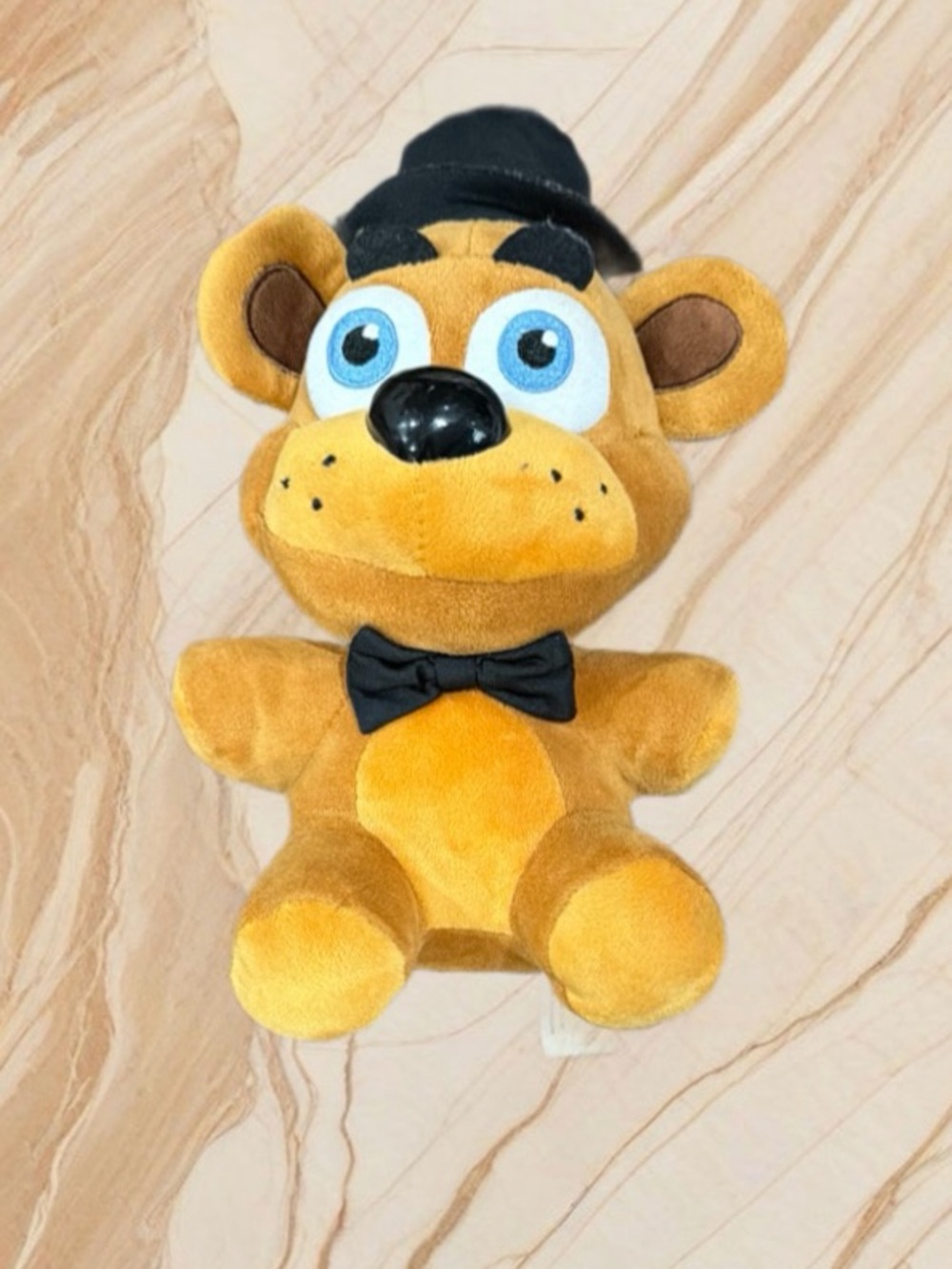 FNAF “FREDDY “2016 FRST SERIES RELÉASE 7” COLLECTIBLE STUFFED ANIMAL.